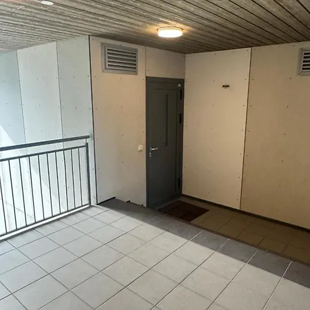 Moderne Sentral I Med Gratis Parkering Apartment *