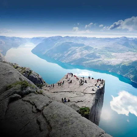 Moderne Sentral I Med Gratis Parkering