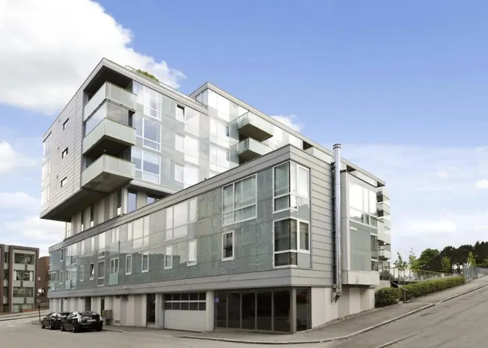 Moderne Sentral I Med Gratis Parkering Daire *