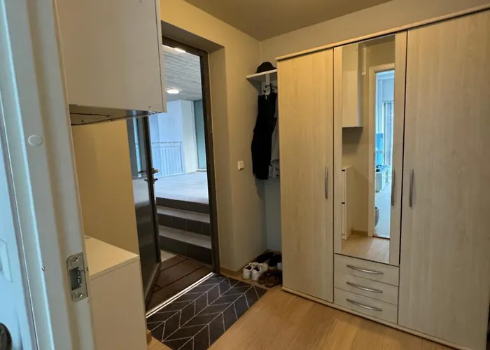 Moderne Sentral I Med Gratis Parkering