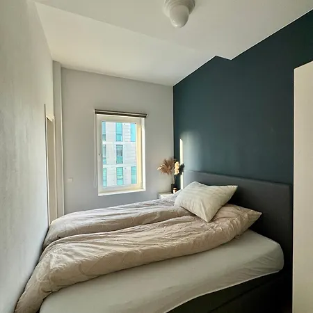 Lägenhet Moderne Sentral I Med Gratis Parkering *